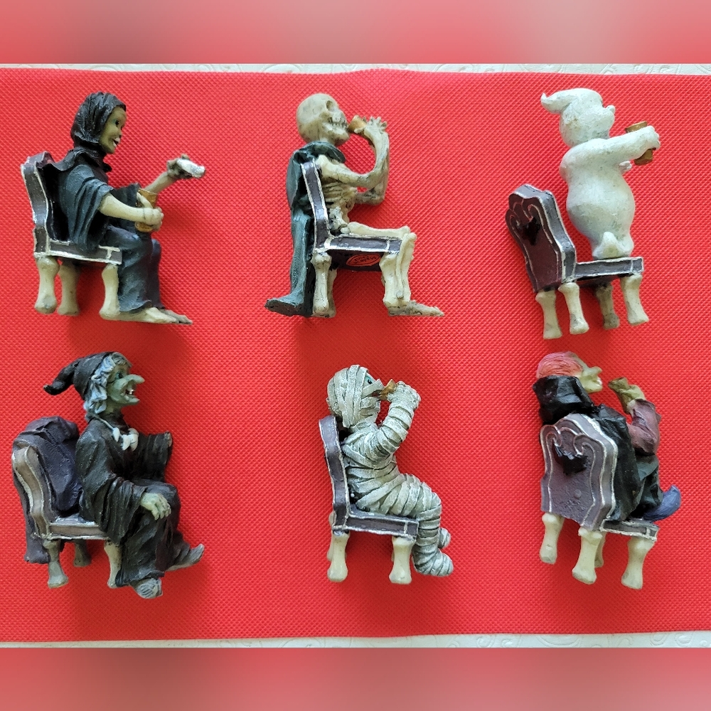 Halloween  collectible figurines